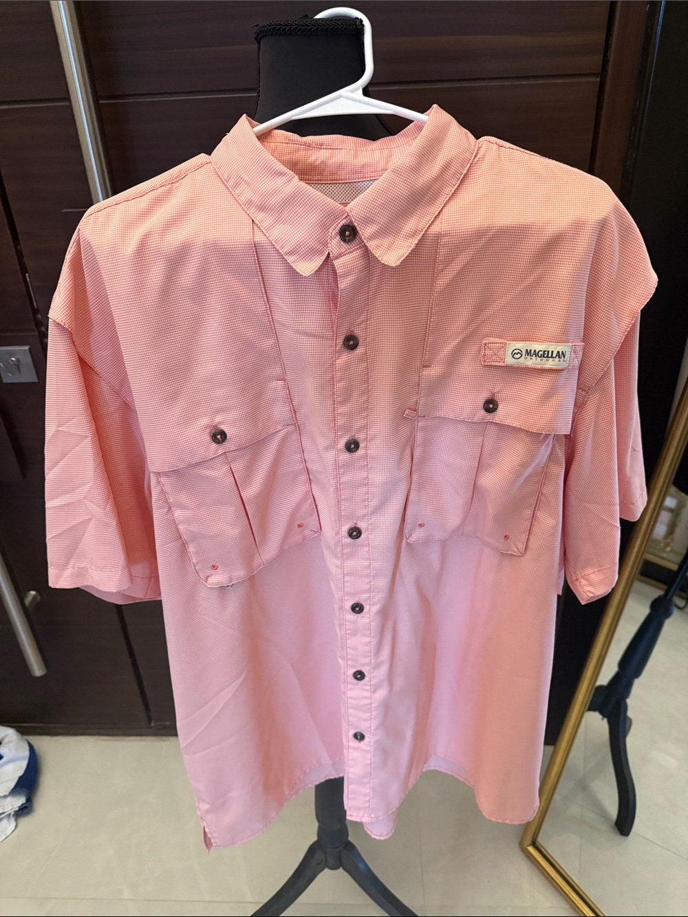 Magellan Outdoors Men’s Light Pink Short-Sleeve Button-Down Shirt